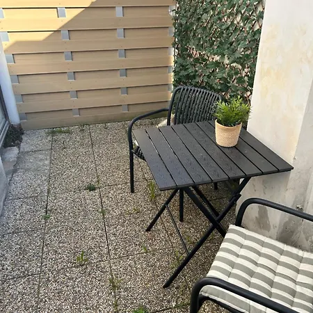 Garden House Apartment Roudnice nad Labem Exterior photo